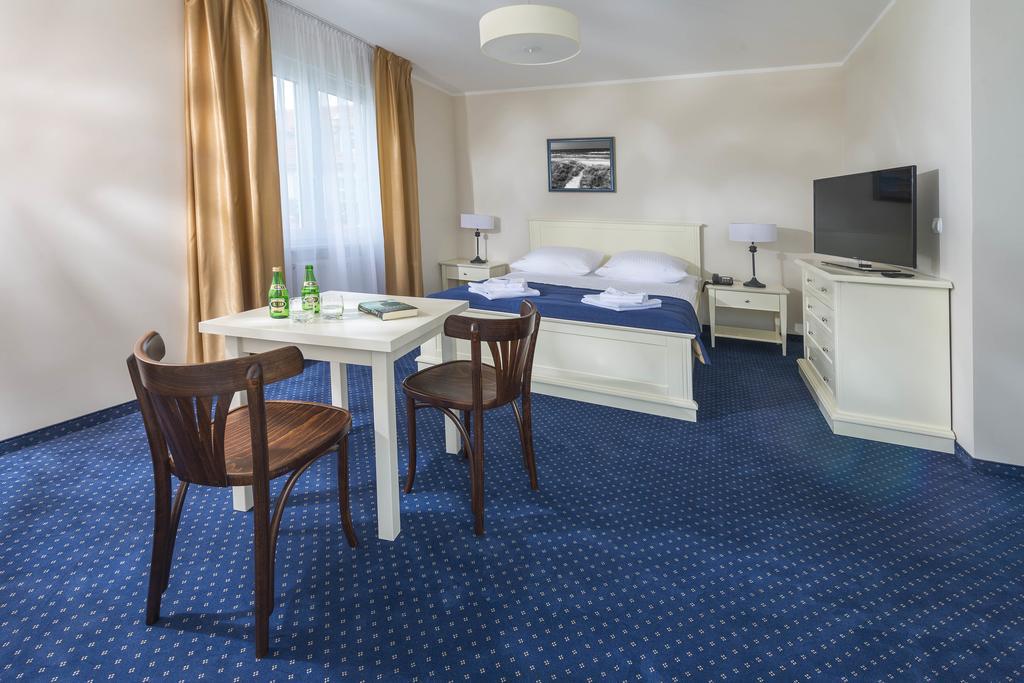 Hotel Mona Lisa Wellness & Spa Kolobrzeg Bagian luar foto